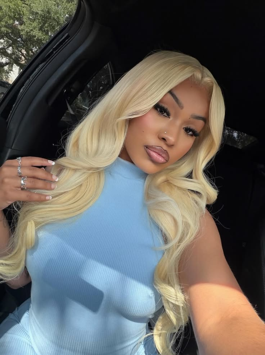 Snow Queen │Brazilian Hair Ondulations blondes 13x4 HD │Cheveux Malaisiens Vierges Pré-épilée
