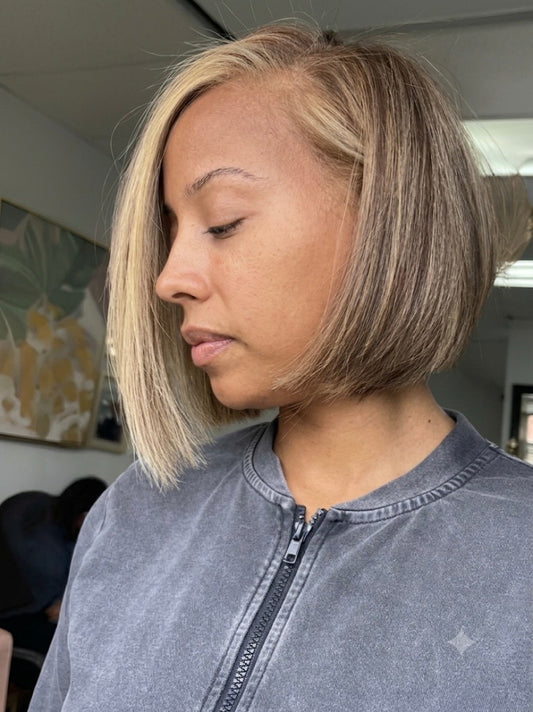 Givre - Bob Carré Lisse Plongeant │Lace 13x4 HD  │Cheveux Vierges Japonais